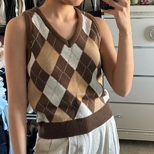 Sweater Vest 🤎